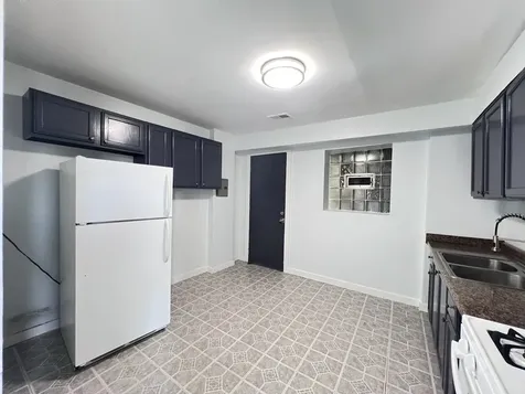 7024 South Wentworth Avenue Chicago IL 60621