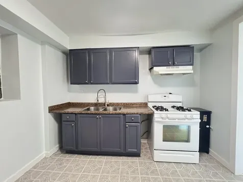 7024 South Wentworth Avenue Chicago IL 60621