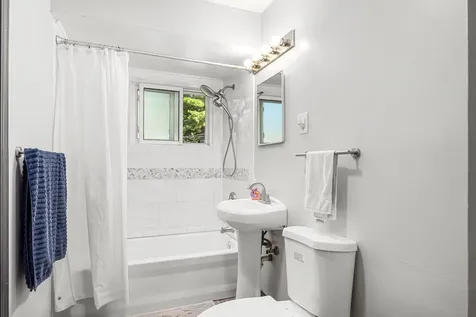 11 Scarsdale Road Montgomery IL 60538