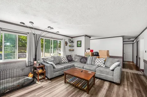 11 Scarsdale Road Montgomery IL 60538