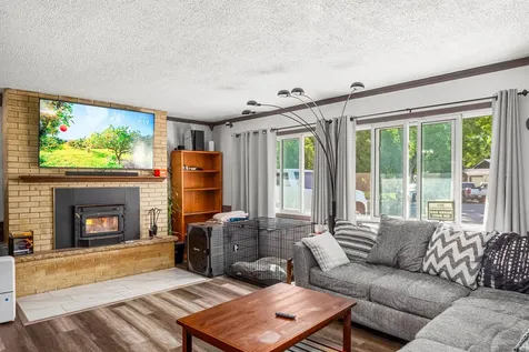 11 Scarsdale Road Montgomery IL 60538