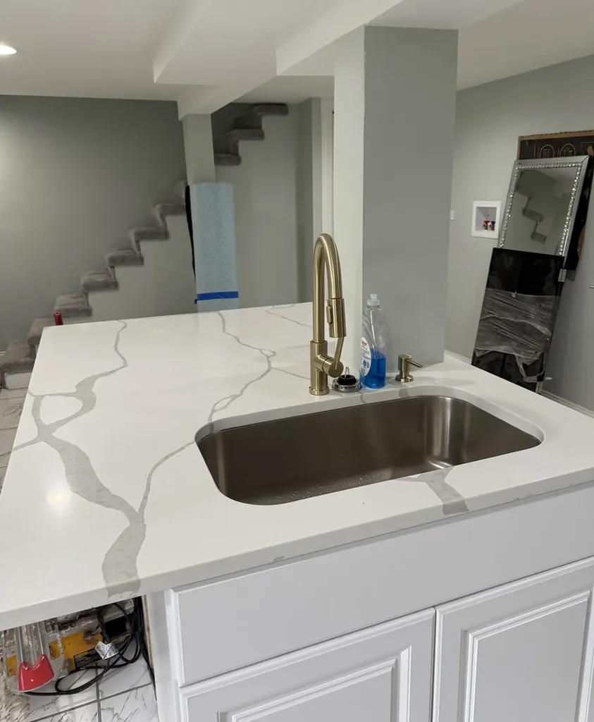 443 West 61st Place Chicago IL 60621
