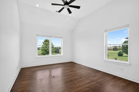 2121 Westover Road North Aurora IL 60542