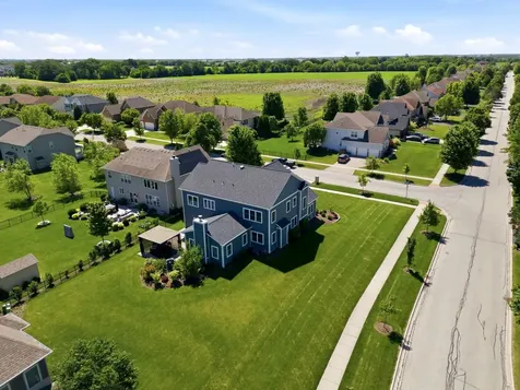 2121 Westover Road North Aurora IL 60542