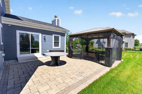 2121 Westover Road North Aurora IL 60542