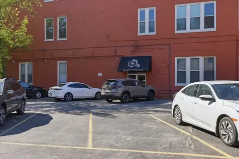 2510 North Wayne Avenue Chicago IL 60614
