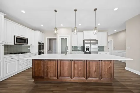 25136 South Westwind Drive Channahon IL 60410