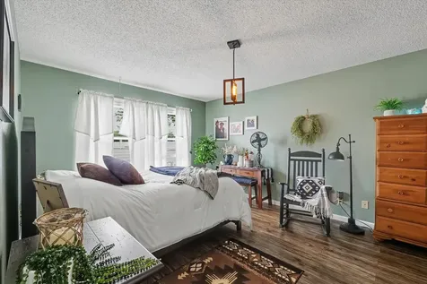 105 Surrey Lane Arthur IL 61911