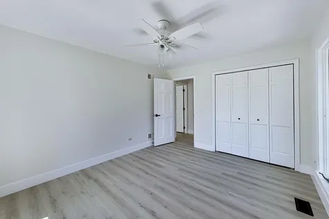 26955 North Countryside Lake Drive Mundelein IL 60060