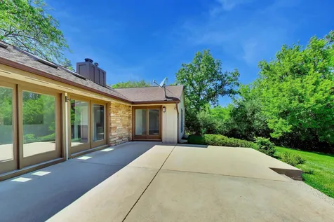 26955 North Countryside Lake Drive Mundelein IL 60060