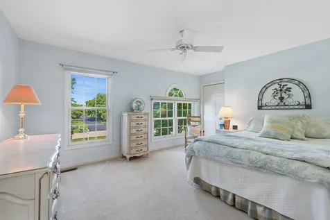 20855 North Laurel Drive Deer Park IL 60010