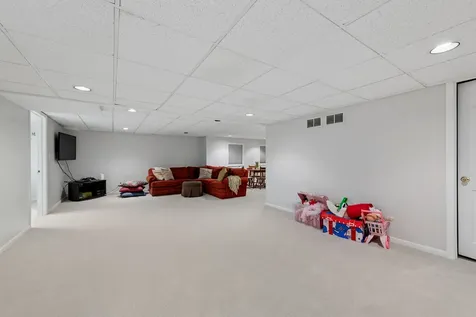 20855 North Laurel Drive Deer Park IL 60010