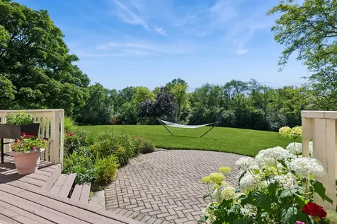 20855 North Laurel Drive Deer Park IL 60010