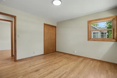 214 Pearl Street Cary IL 60013