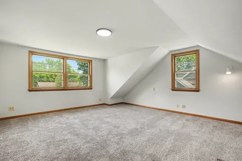 214 Pearl Street Cary IL 60013