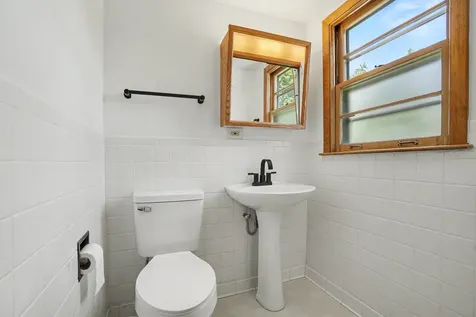 214 Pearl Street Cary IL 60013