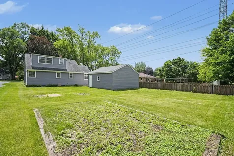 214 Pearl Street Cary IL 60013