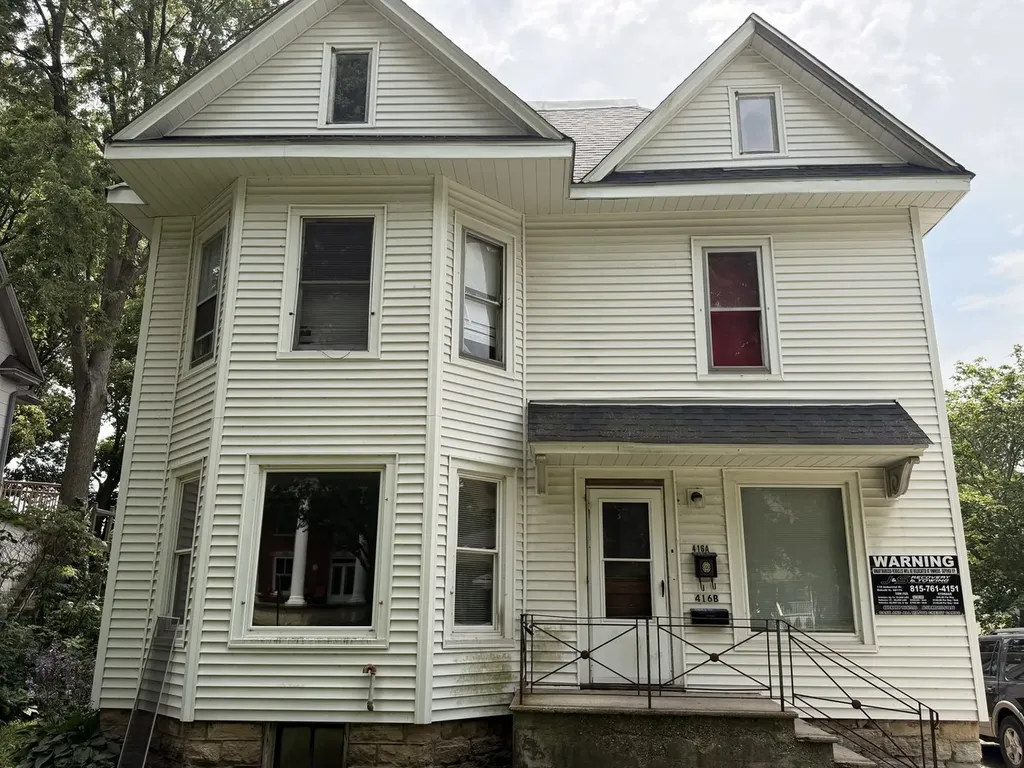 416 College Avenue Dekalb IL 60115