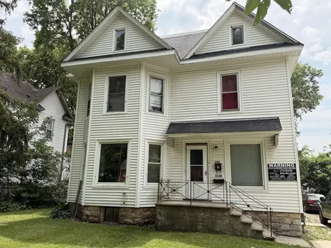 416 College Avenue Dekalb IL 60115