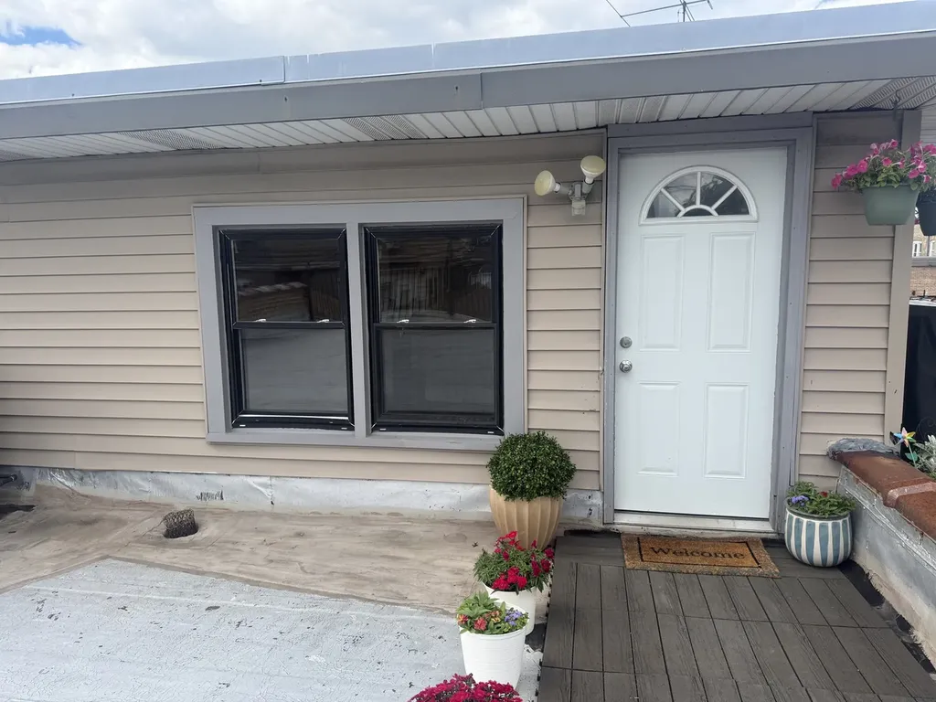 5221 West Belmont Avenue Chicago IL 60641