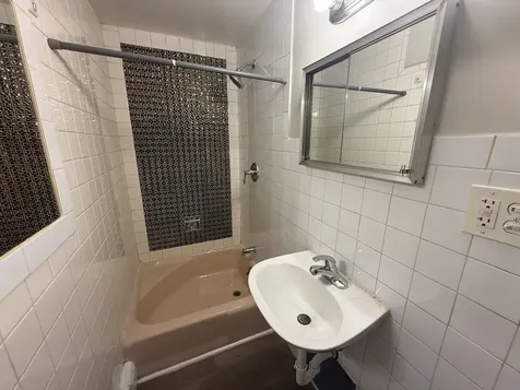 5221 West Belmont Avenue Chicago IL 60641