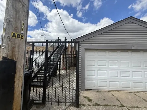 5221 West Belmont Avenue Chicago IL 60641