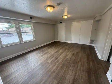 5221 West Belmont Avenue Chicago IL 60641