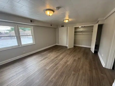 5221 West Belmont Avenue Chicago IL 60641