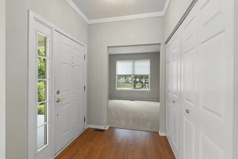 16220 Goose Lake Drive Crest Hill IL 60403