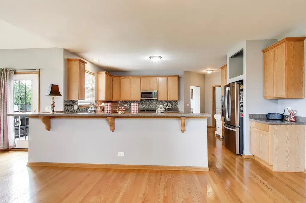 7 Fairhaven Court Lake In The Hills IL 60156