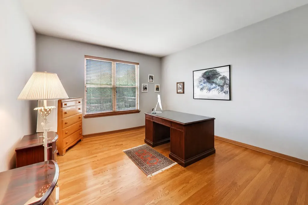 7 Fairhaven Court Lake In The Hills IL 60156