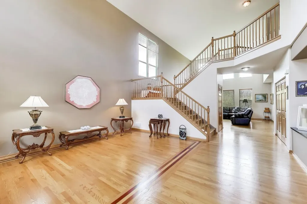 7 Fairhaven Court Lake In The Hills IL 60156