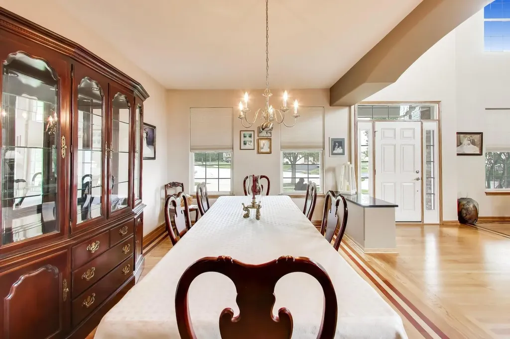 7 Fairhaven Court Lake In The Hills IL 60156