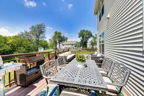 7 Fairhaven Court Lake In The Hills IL 60156