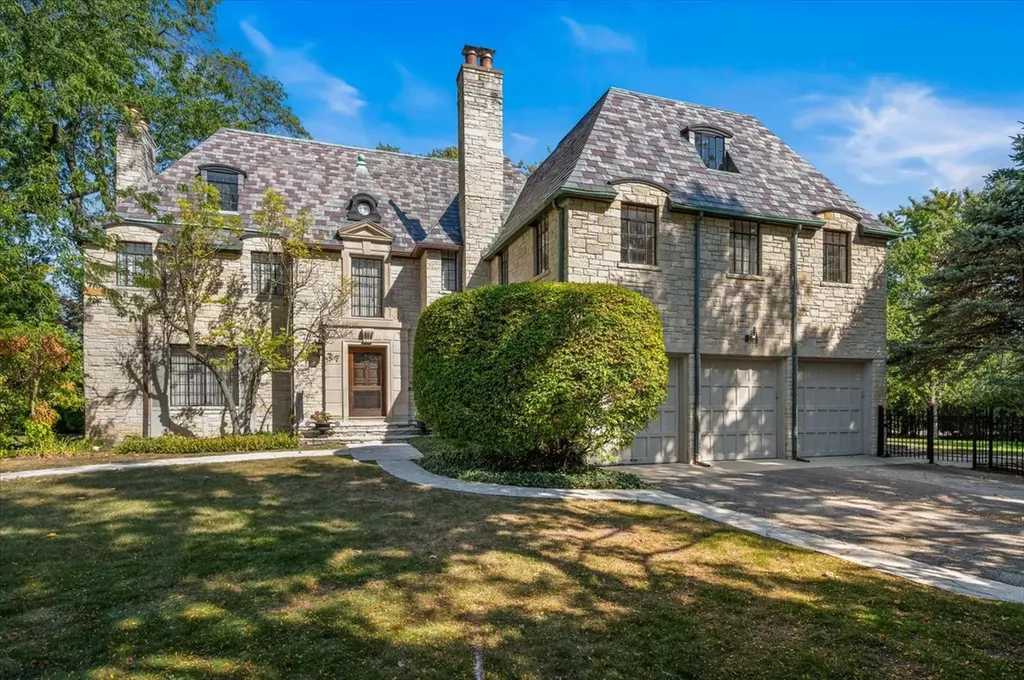 54 Kenilworth Avenue Kenilworth IL 60043