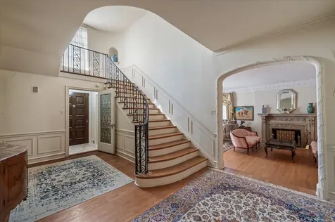 54 Kenilworth Avenue Kenilworth IL 60043