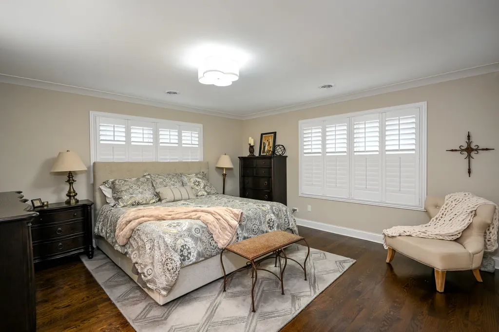 530 Anthony Street Glen Ellyn IL 60137