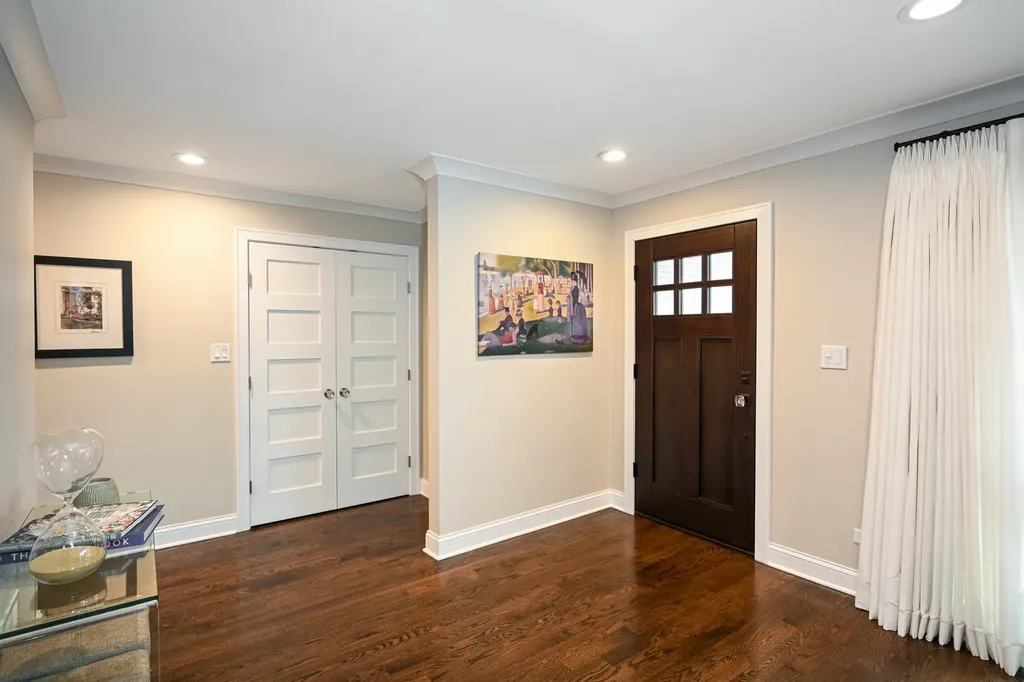 530 Anthony Street Glen Ellyn IL 60137