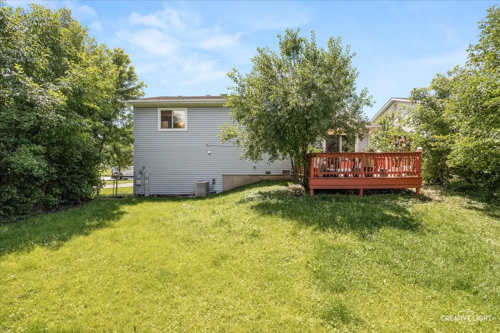 32 West Schubert Avenue Glendale Heights IL 60139