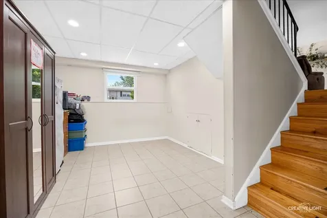 32 West Schubert Avenue Glendale Heights IL 60139