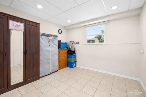 32 West Schubert Avenue Glendale Heights IL 60139