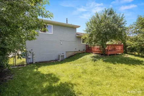 32 West Schubert Avenue Glendale Heights IL 60139