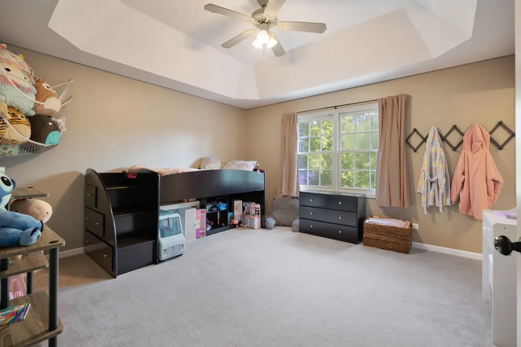 2644 Freeland Circle Naperville IL 60564