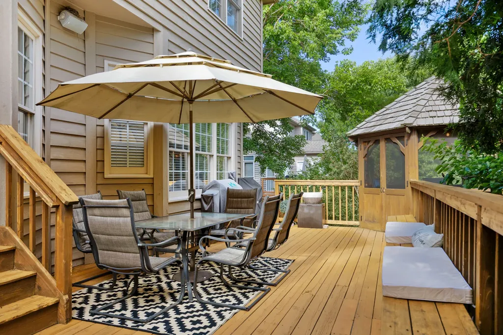 2644 Freeland Circle Naperville IL 60564