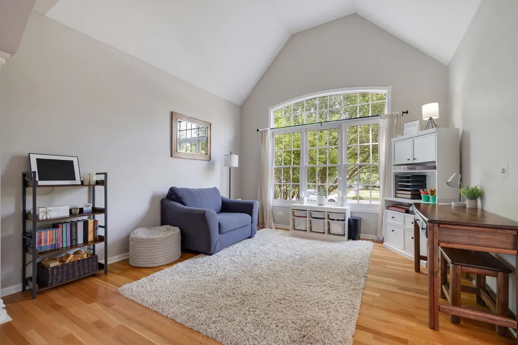 2644 Freeland Circle Naperville IL 60564