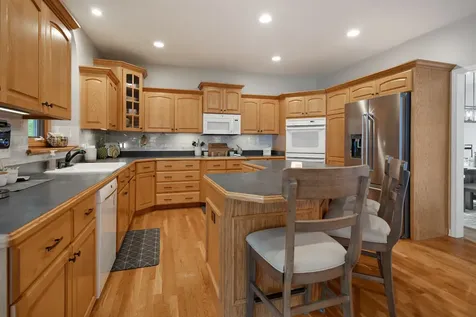 2644 Freeland Circle Naperville IL 60564