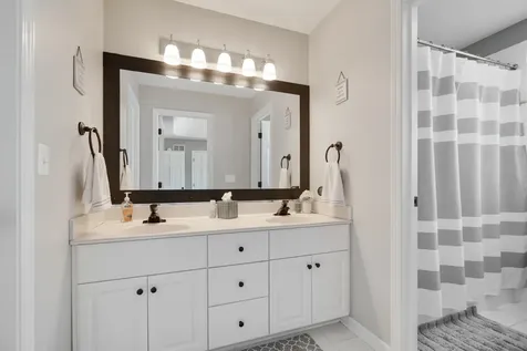 2644 Freeland Circle Naperville IL 60564