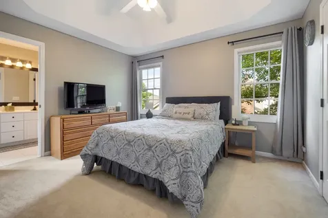 2644 Freeland Circle Naperville IL 60564