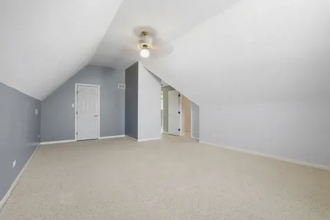 2200 East Gaisor Court Crete IL 60417