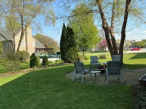 23 Linden Court South Elgin IL 60177